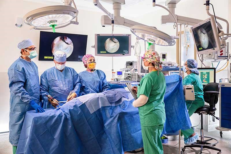 معرفی رشته اتاق عمل و بازار کار آن در ایران